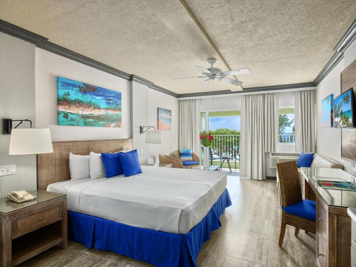 Courtyard By Marriott Bridgetown, Barbados Hotel Buitenkant foto