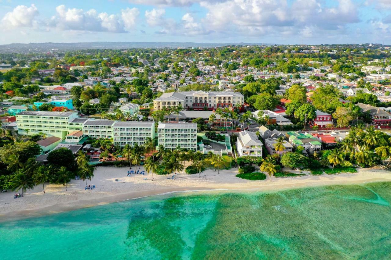 Courtyard By Marriott Bridgetown, Barbados Hotel Buitenkant foto